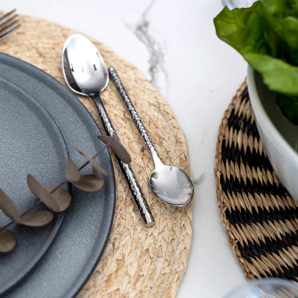 Set de Cubiertos 28 Piezas Hammered COQUINARIA