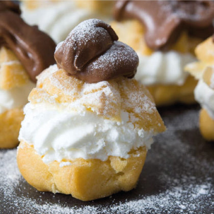 Profiteroles de crema