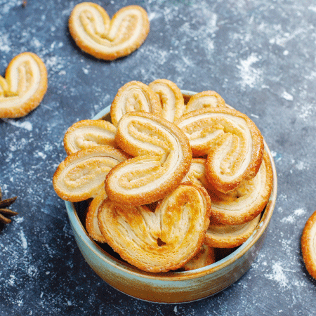 OREJITAS DE HOJALDRE