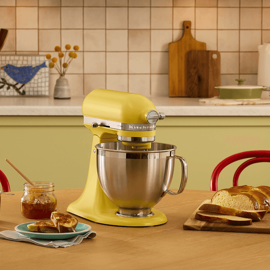 Batidora Artisan Plus 4.7L Butter KITCHENAID