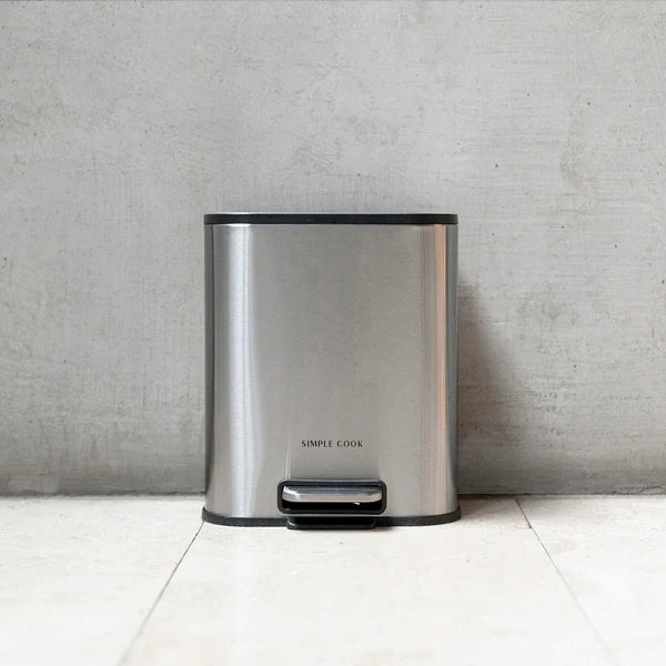 Basurero 5L con Pedal Mate Acabado Antihuella SIMPLECOOK