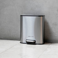 Basurero 5L con Pedal Mate Acabado Antihuella SIMPLECOOK