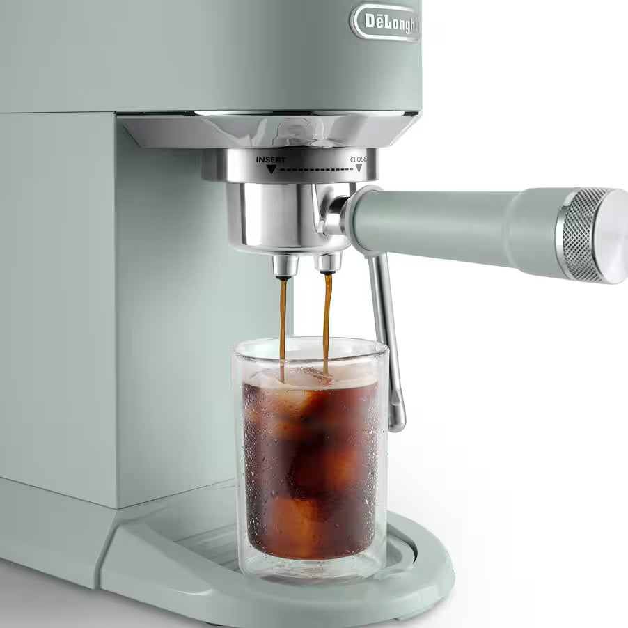 Cafetera Dedica Duo Cold Brew Verde EC890.GR DELONGHI