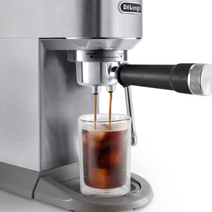 Cafetera Dedica Duo Inox EC890.M Cold Brew DELONGHI