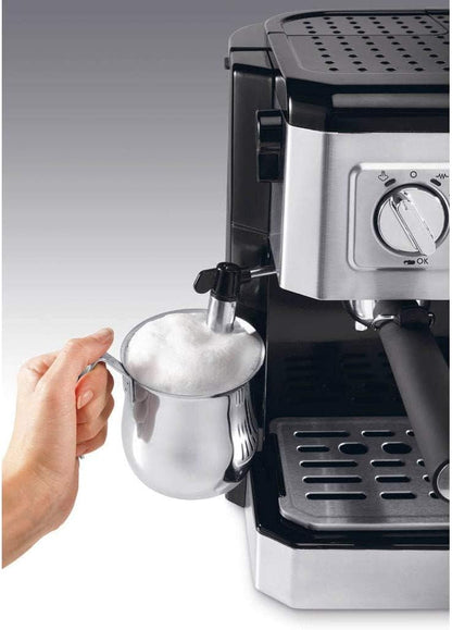 Cafetera 2 en 1 Espresso / Gota a Gota Combi Acero Inox BCO421.S DELONGHI