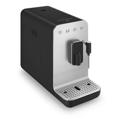 Cafetera SMEG Superautomática Negro