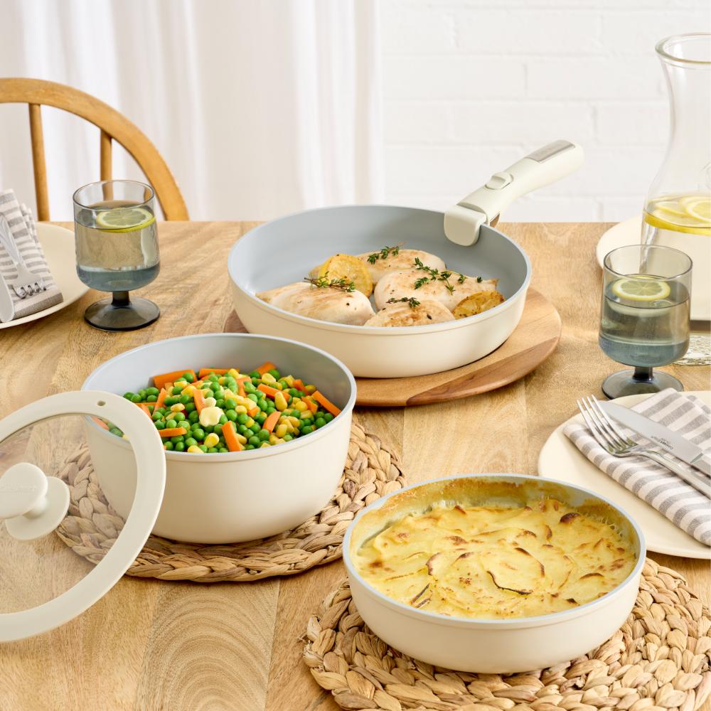 Batería PurelyCeramic 13 Piezas D53C-13BGC CUISINART