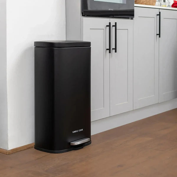 Basurero 30L con Pedal Negro Mate SIMPLECOOK