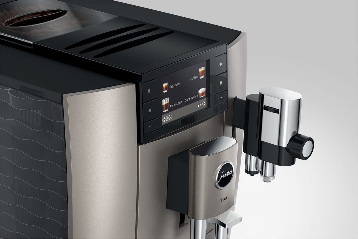 Cafetera Superautomática E8 Midnight Silver 15712 + Recipiente de Leche 0.5LT JURA