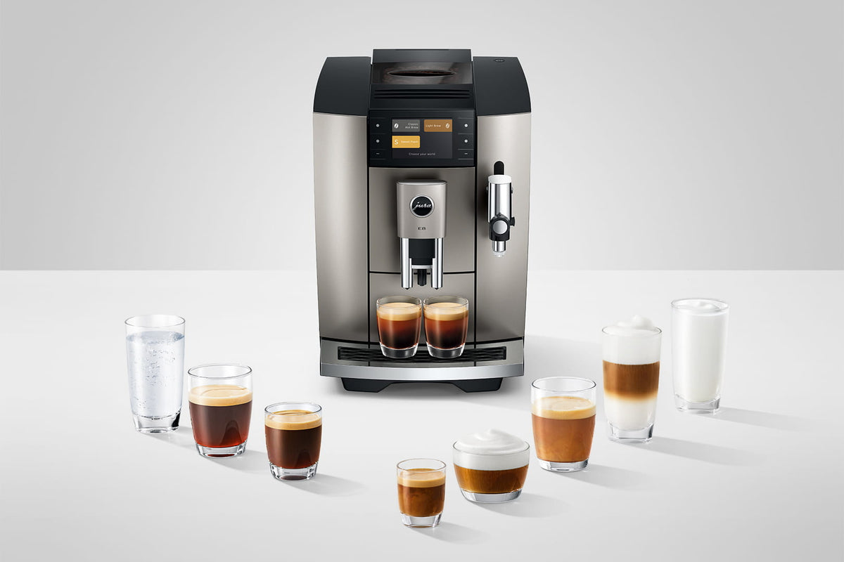 Combo JURA E8 Midnight Silver + Recipiente de Leche 0.5LT