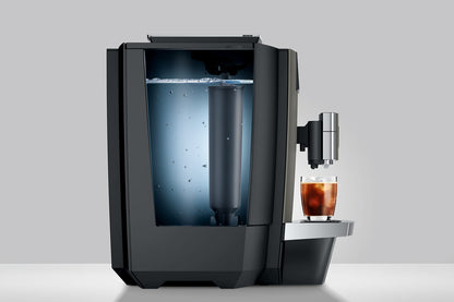 Cafetera Superautomática X10 Dark Inox 15708 + Refrigerador de Leche Black 1.0LT JURA