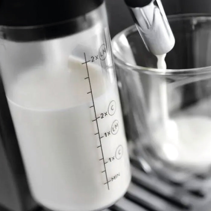 Cafetera Superautomatica Magnifica Evo Latte ECAM290.81.TB DELONGHI